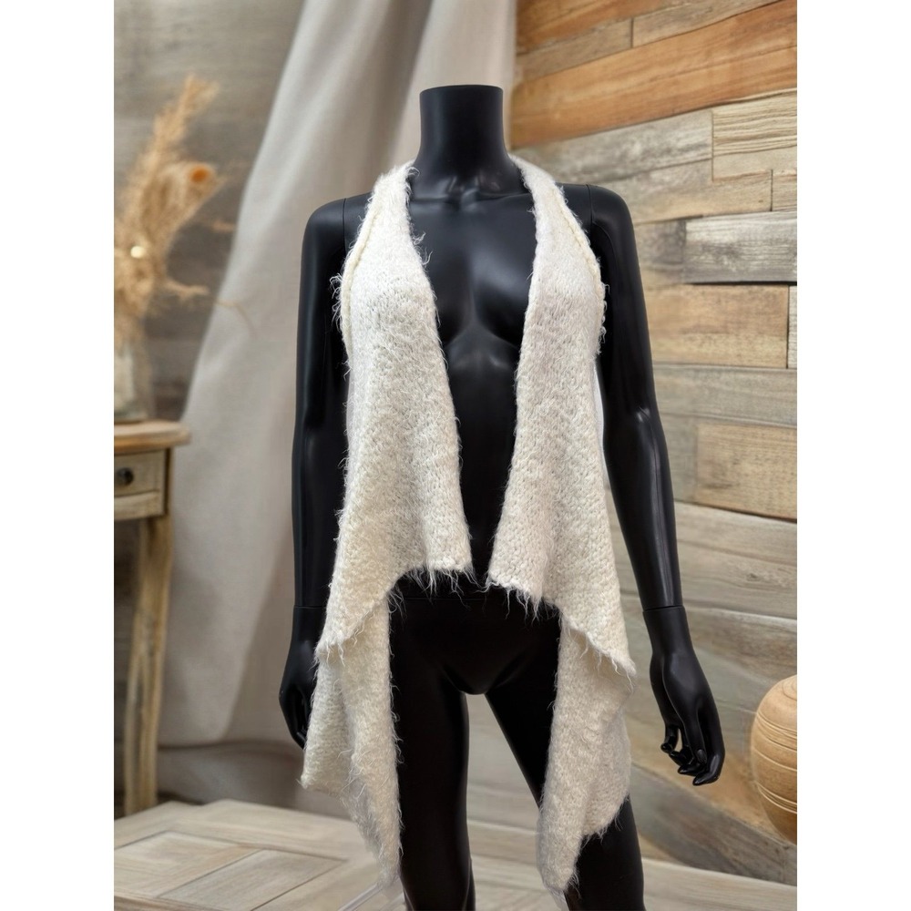 Love By Design Cream Fuzzy Knit Open Front Vest Sweater Size Small